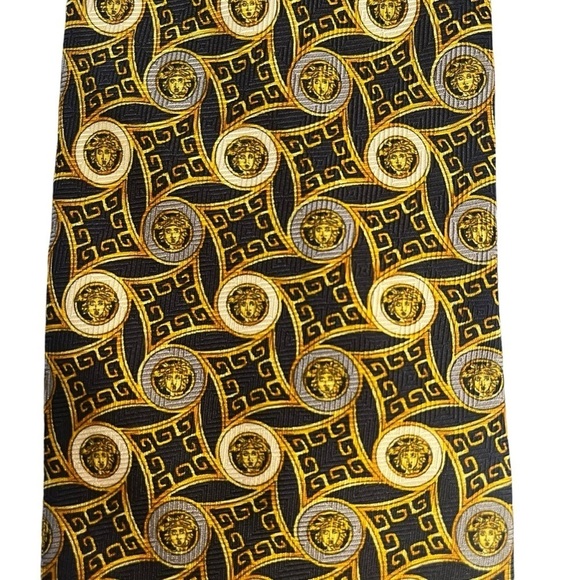 GIANNI VERSACE 90s Vintage Metallic Silk Medusa Pattern Tie Made in Italy - Picture 5 of 9